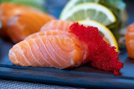 How to prepare raw fish