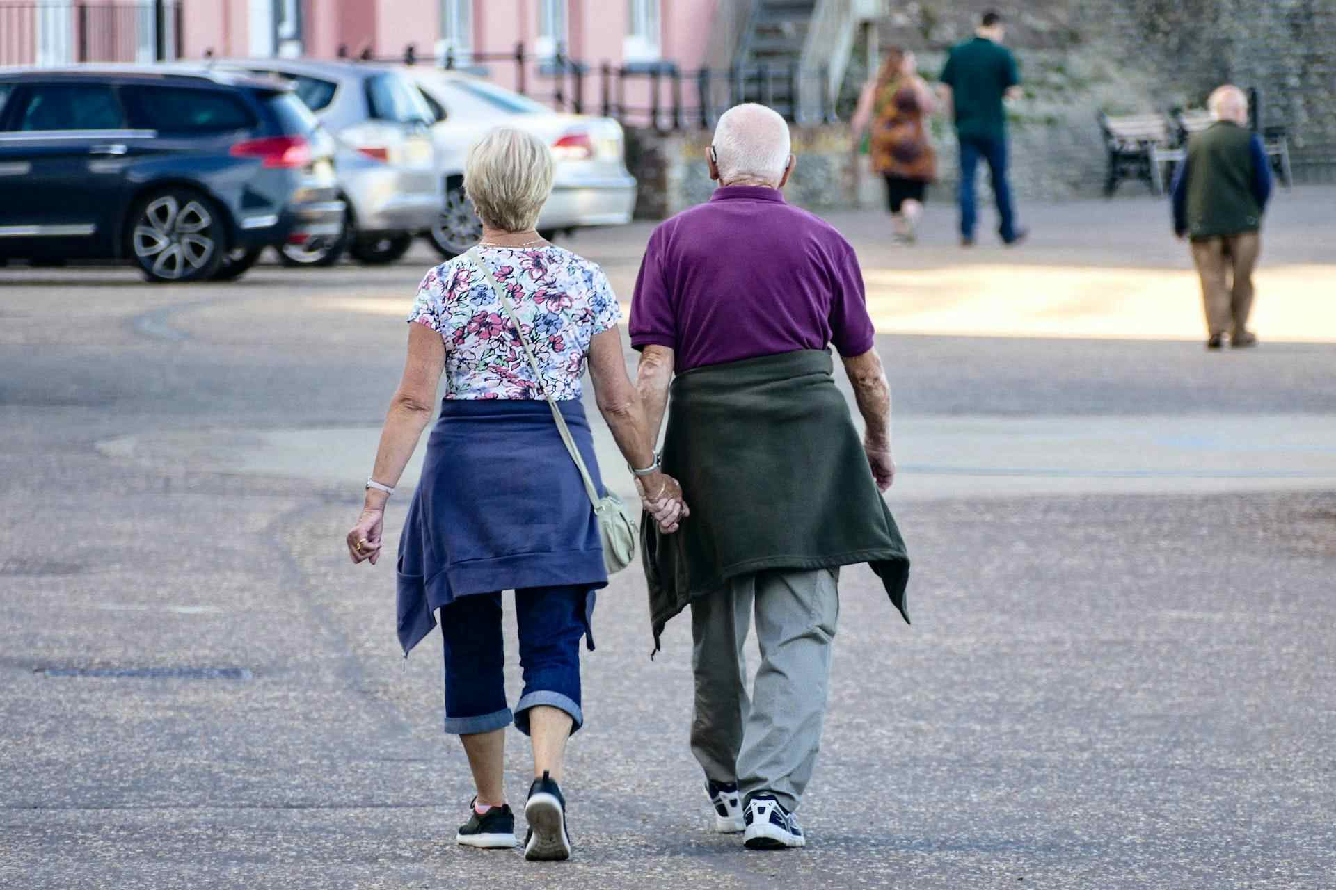 Over 60s dating: taking the plunge