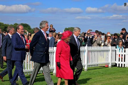 Anne Howard: The Queen And I