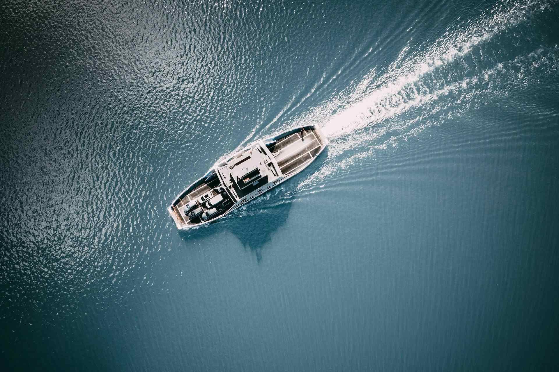 How do I take the Portsmouth to Isle of Wight ferry?