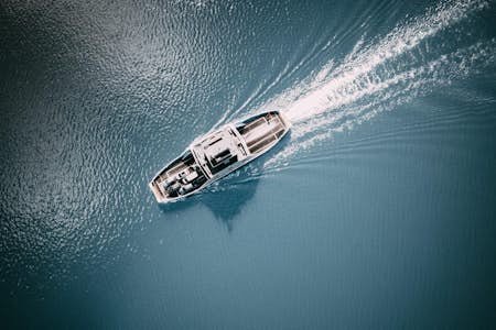 How do I take the Portsmouth to Isle of Wight ferry?