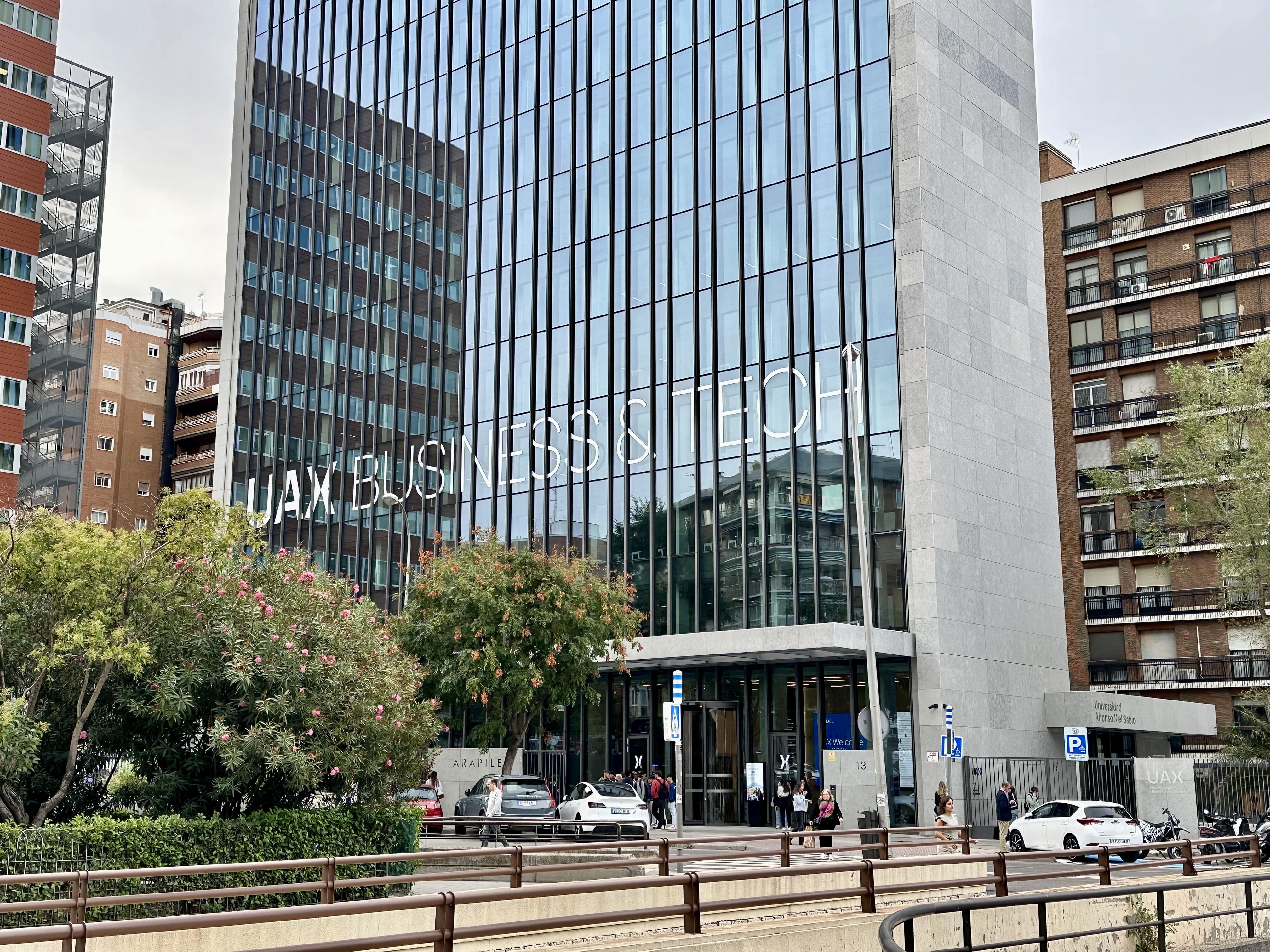 UAX GOVADE FLULLE