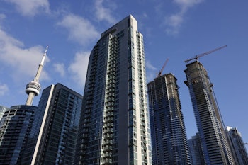 Toronto condo towers