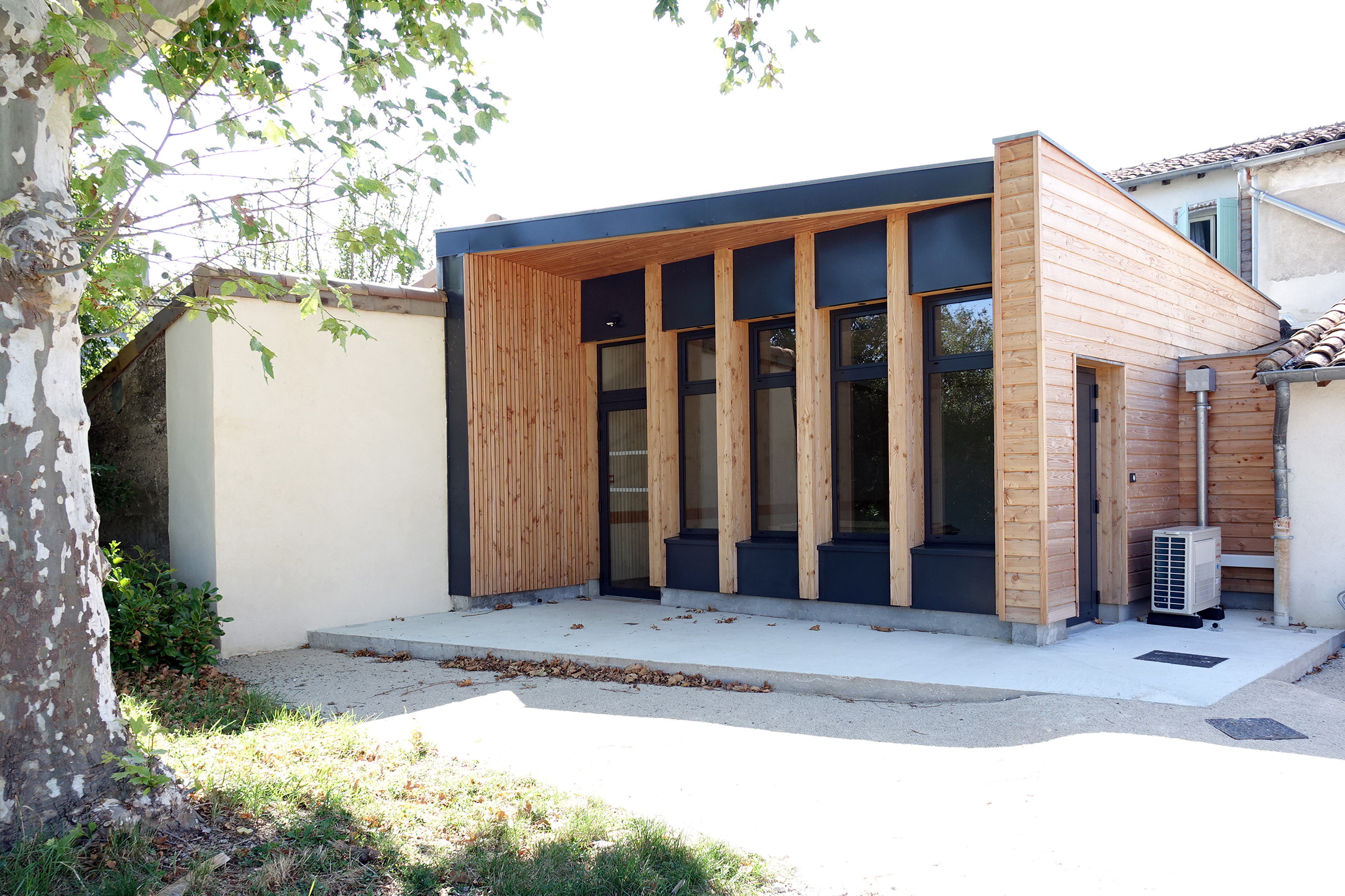 Ancienne poste et ADMR du Vellan