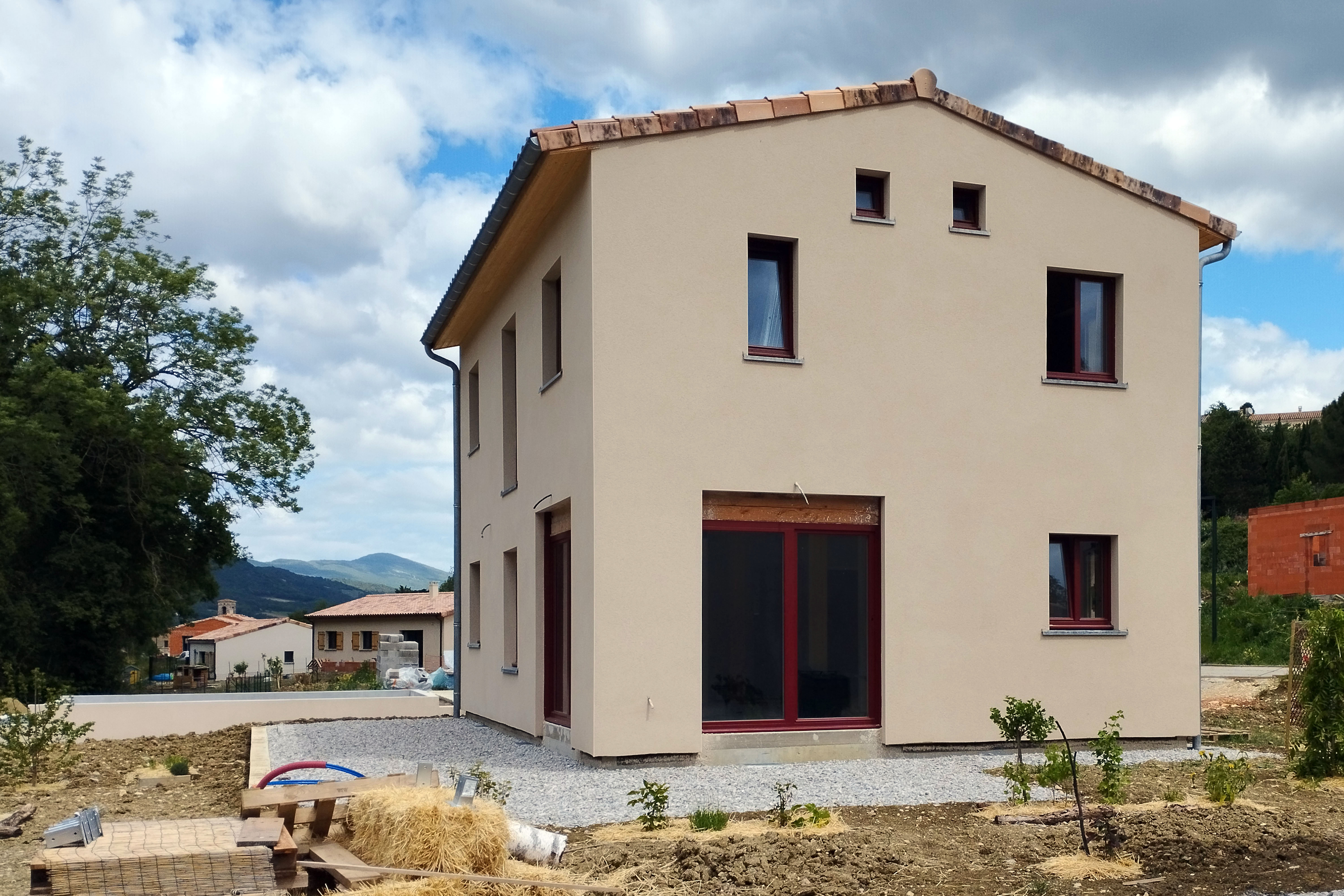 Maison et local professionnel d'Emilie & Valentine