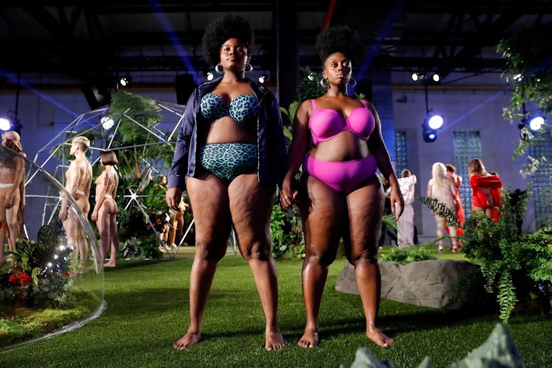 Rihanna Releases The Savage X Fenty Fall 18 Collection At Nyfw Rihanna Releases The Savage X Fenty Fall 18 Collection At Nyfw