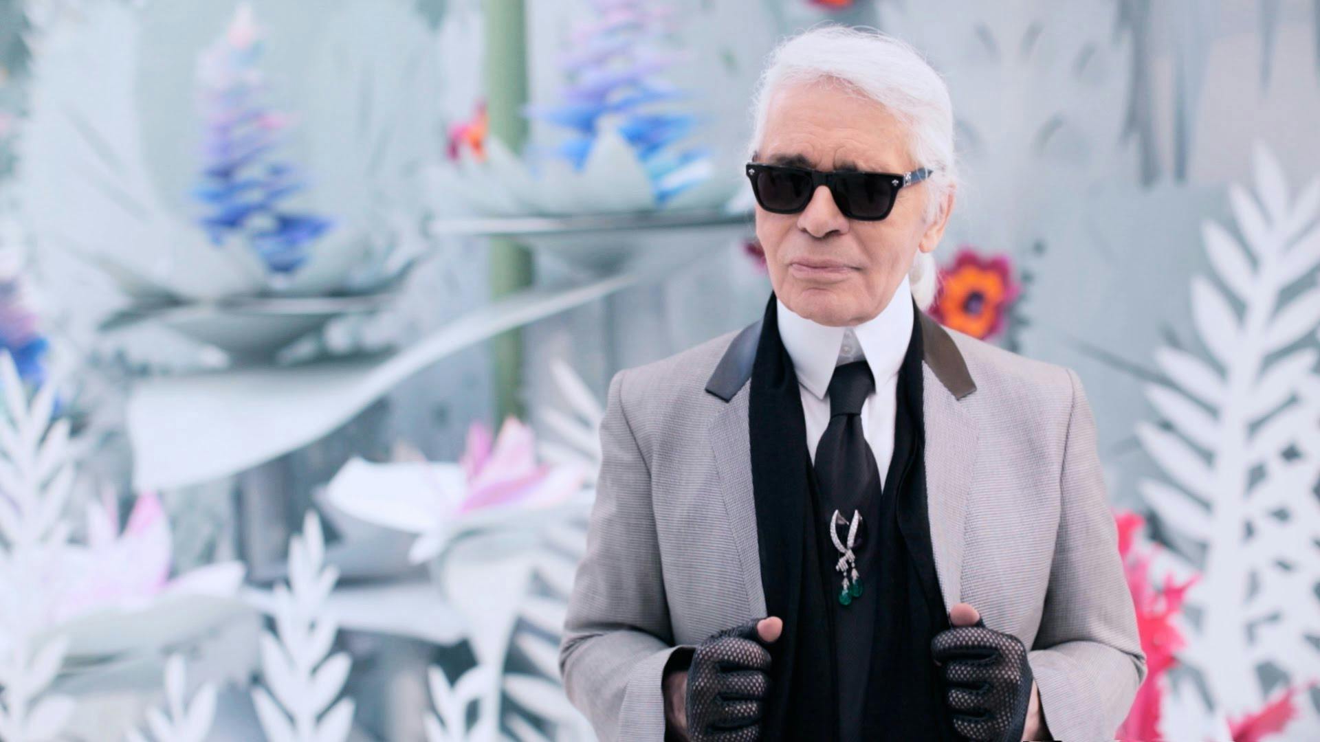 An Ode to Fashion: A Brief History of Karl Lagerfeld - Mom Blog