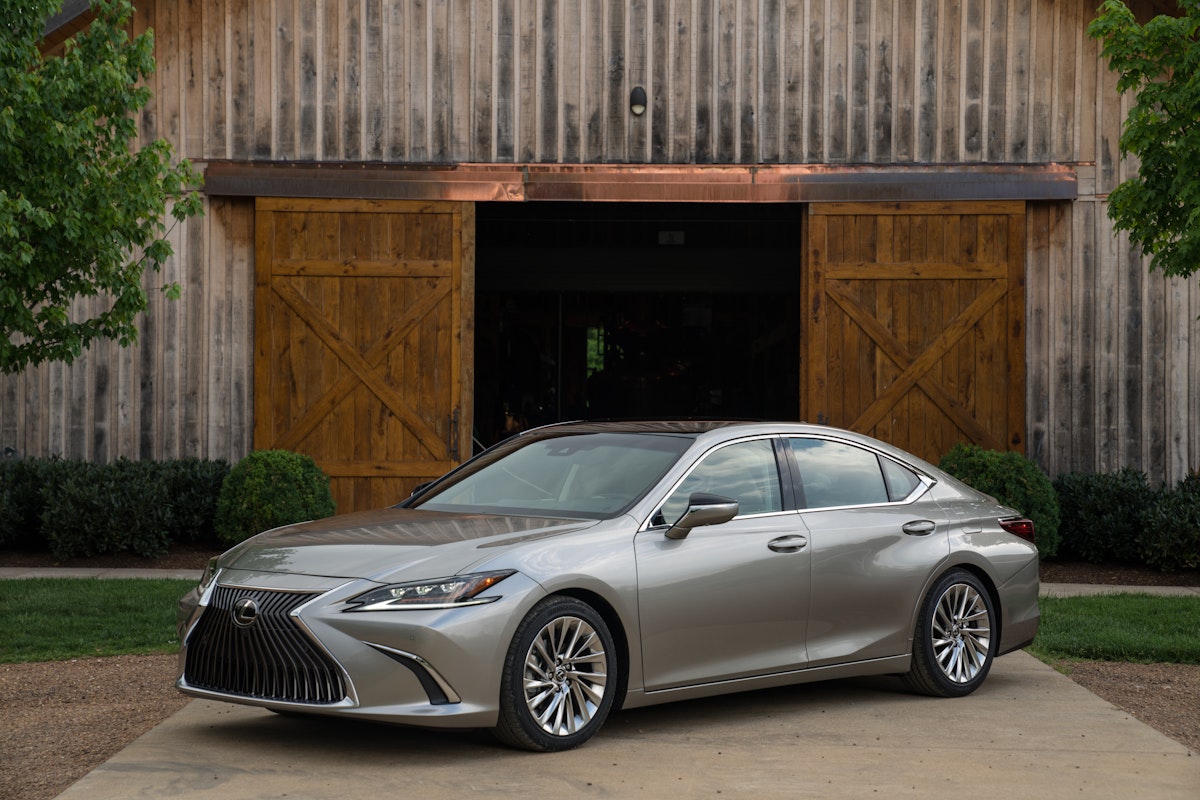 The Next Generation Lexus ES is Here