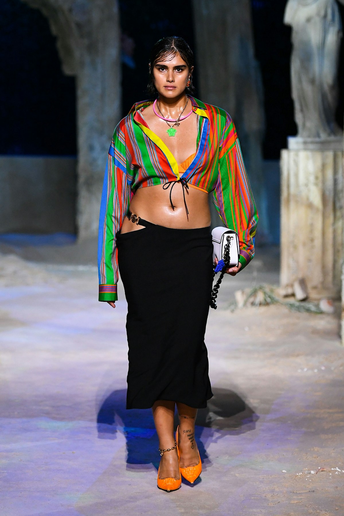 Versace Plus Size Models Fashion - Three Plus-Size Models  display picture 2