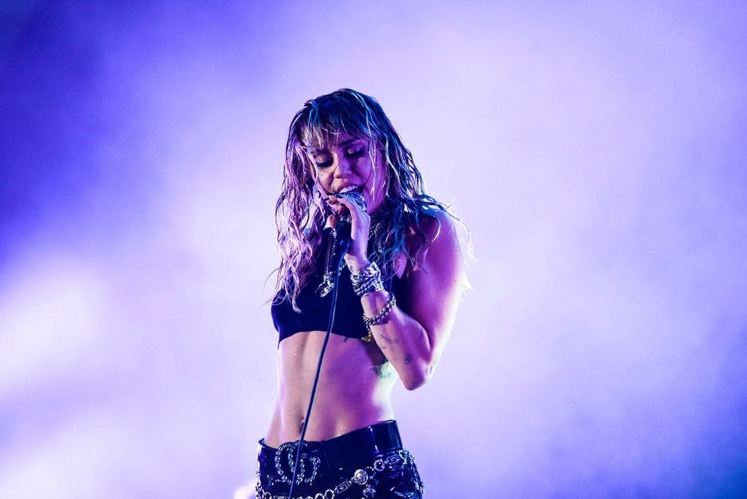 Miley Cyrus Style Evolution Miley Cyrus Hannah Montana Fashion Hair Plastic Hearts Miley Cyrus Style Evolution Miley Cyrus Hannah Montana Fashion Hair Plastic Hearts