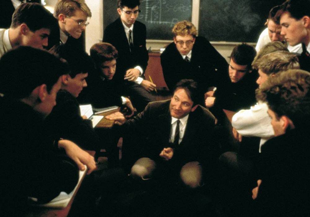 A Comprehensive Guide To The Academia Aesthetic Dark Academia Fashion Explained Tiktok A Comprehensive Guide To The Academia Aesthetic Dark Academia Fashion Explained Tiktok