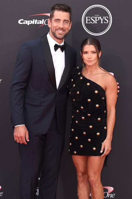 The 16 Biggest Celebrity Break Ups Of 2020 Celebrity Splits Vanessa Hudgens Austin Butle