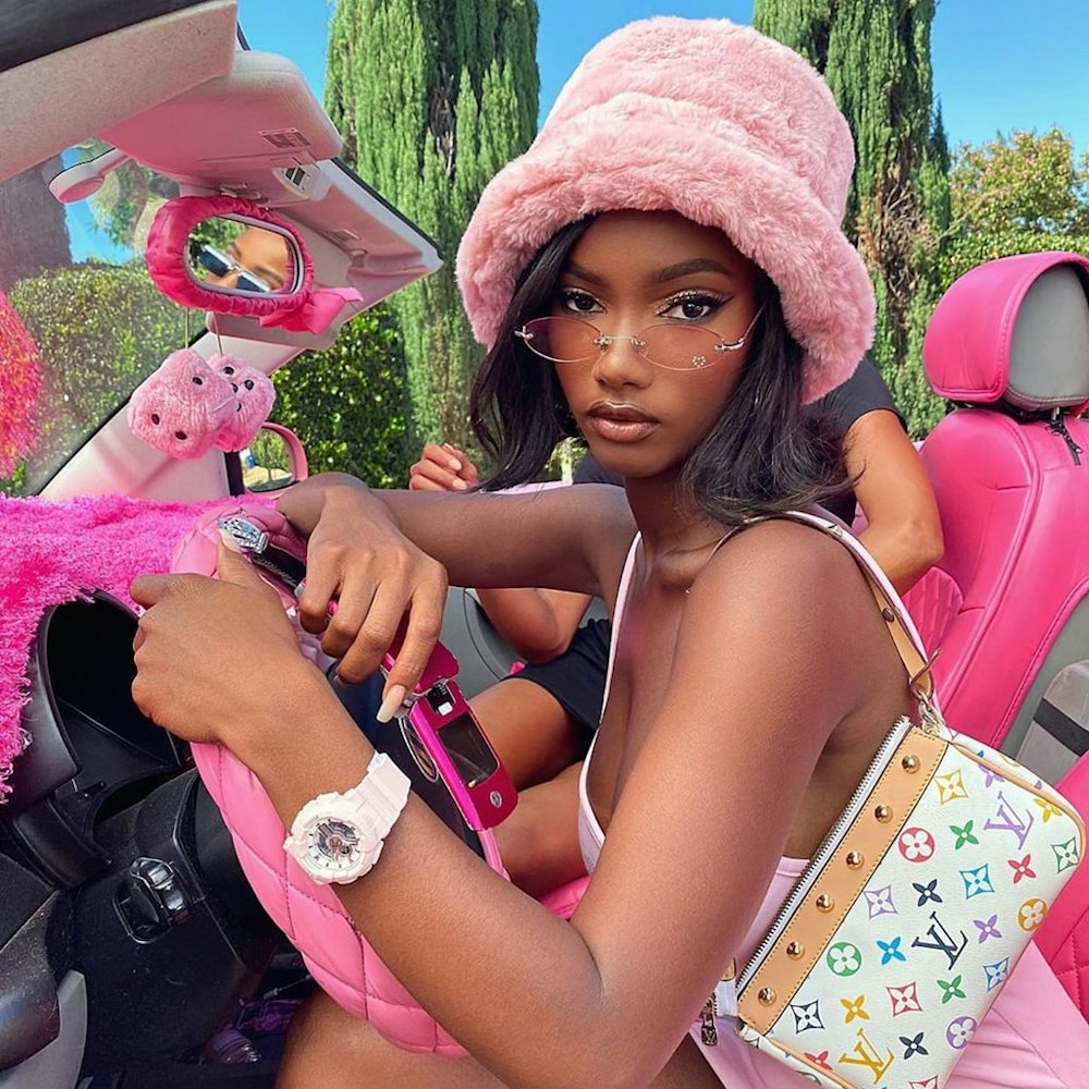 Y2K Fashion to Inspire Your 2021 Wardrobe – Y2K 2000s Fashion Trends Paris Hilton Kim Kard