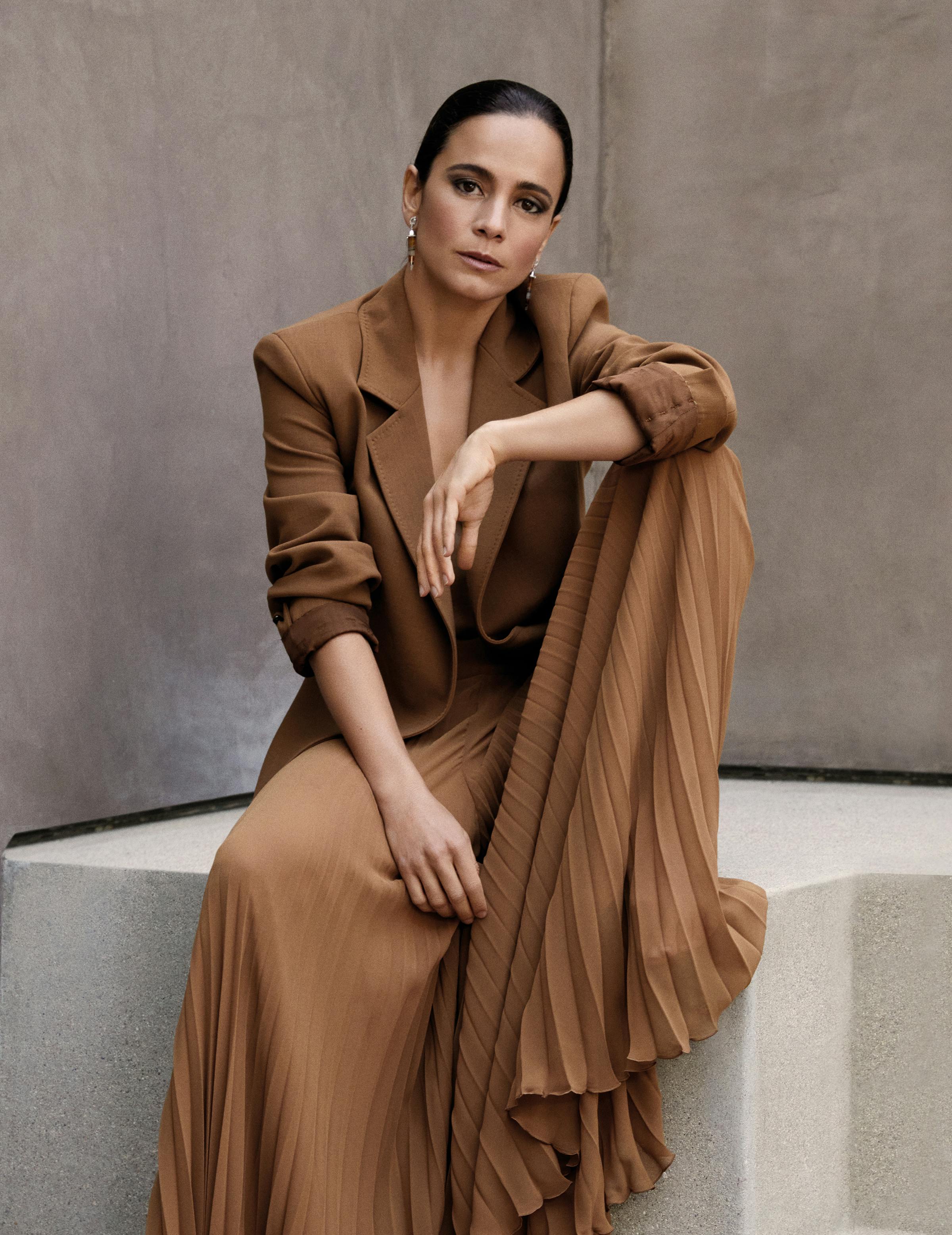 Alice braga photos