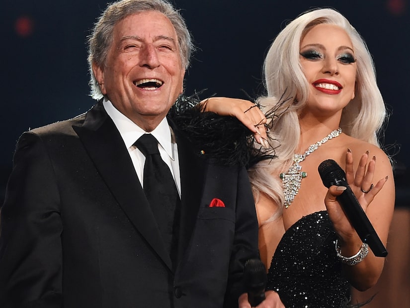 Lady Gaga Brought to Tears by 'Clear Signs' of Tony Bennett's Alzheimer's  Disease - Lady G