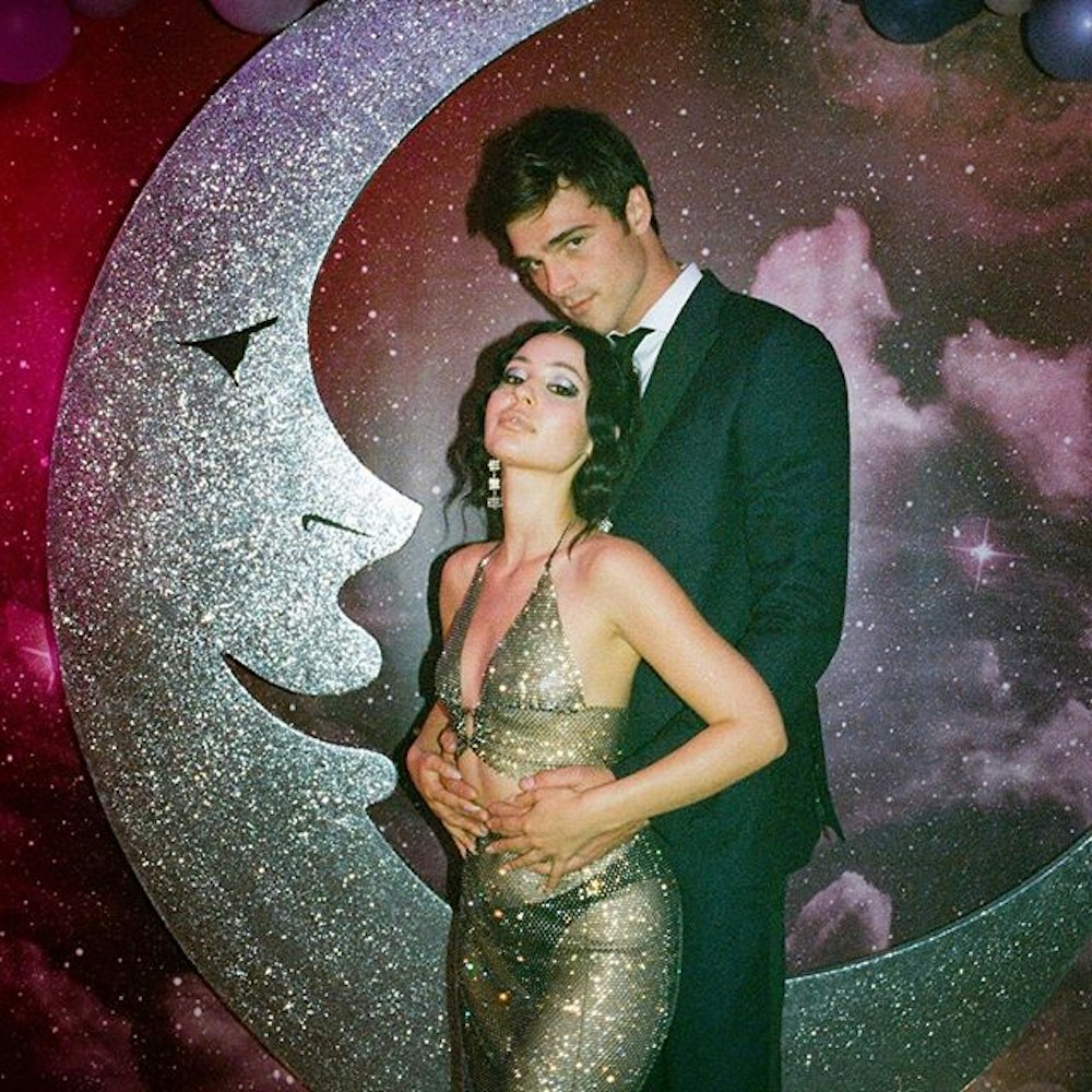 Maude Apatow Celebrates the 'Euphoria' Finale With Glitzy Prom Pics