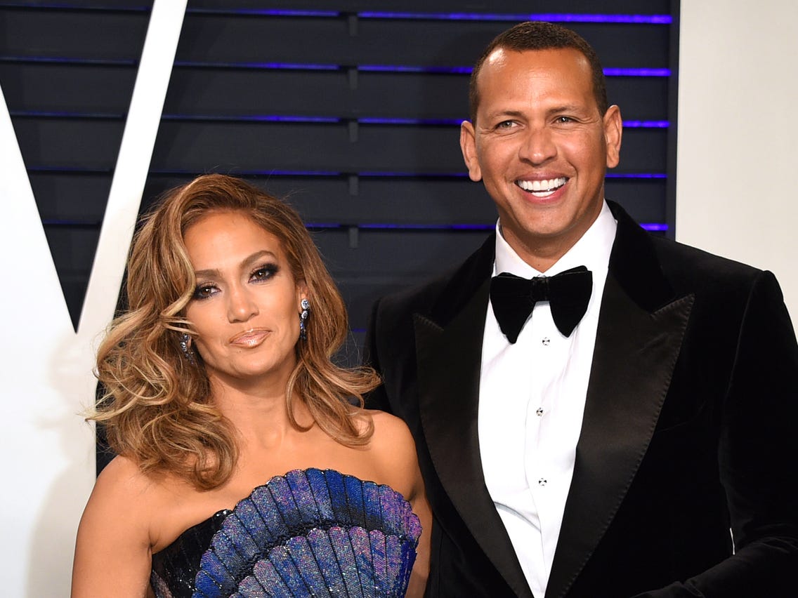 Jennifer Lopez and Alex Rodriguez Call Off Engagement - JLo ARod Split  Break Up Wedding