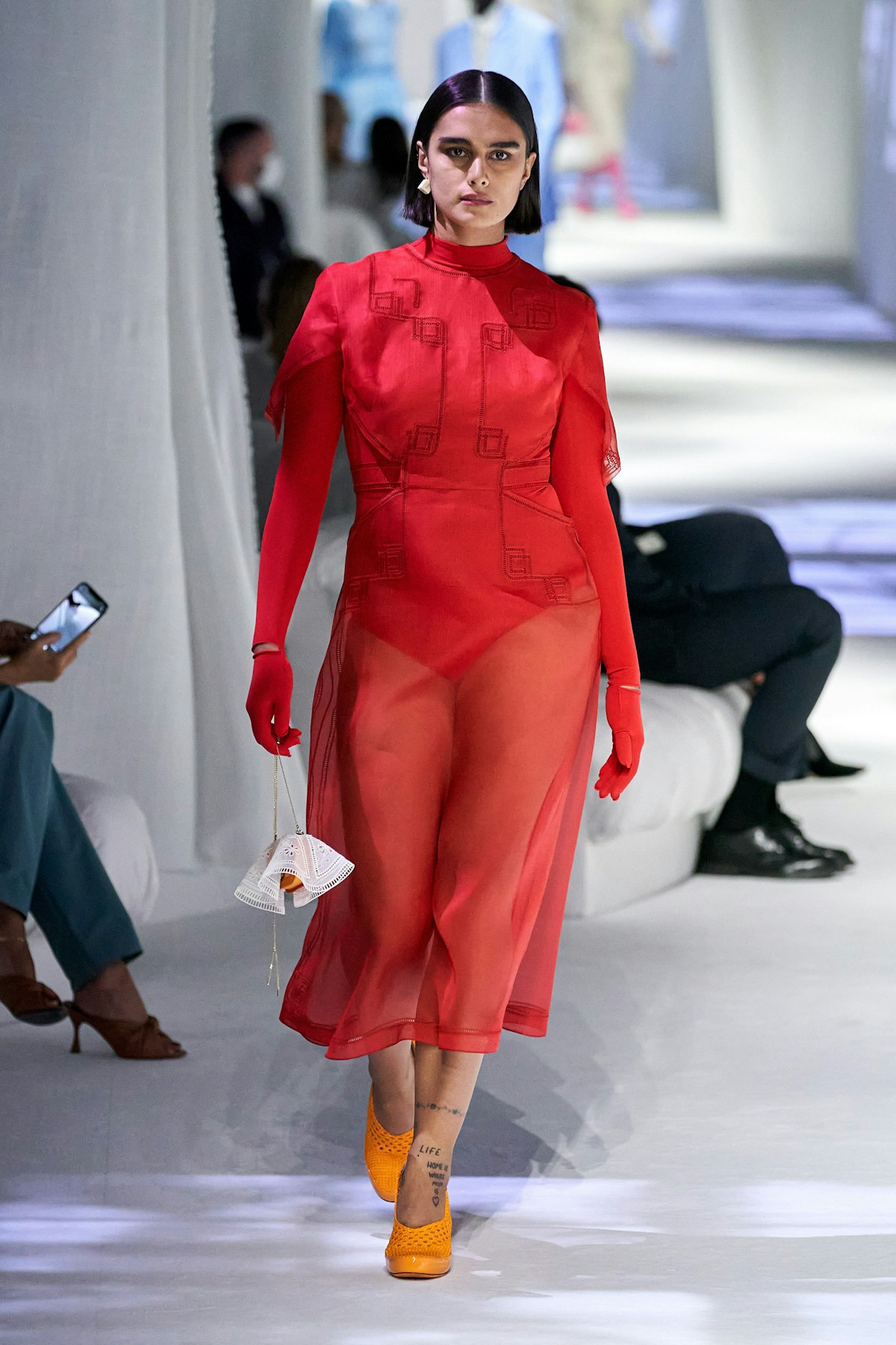 How to Dress Like an Aries - Aries Style Fashion Inspiration Zodiac ...