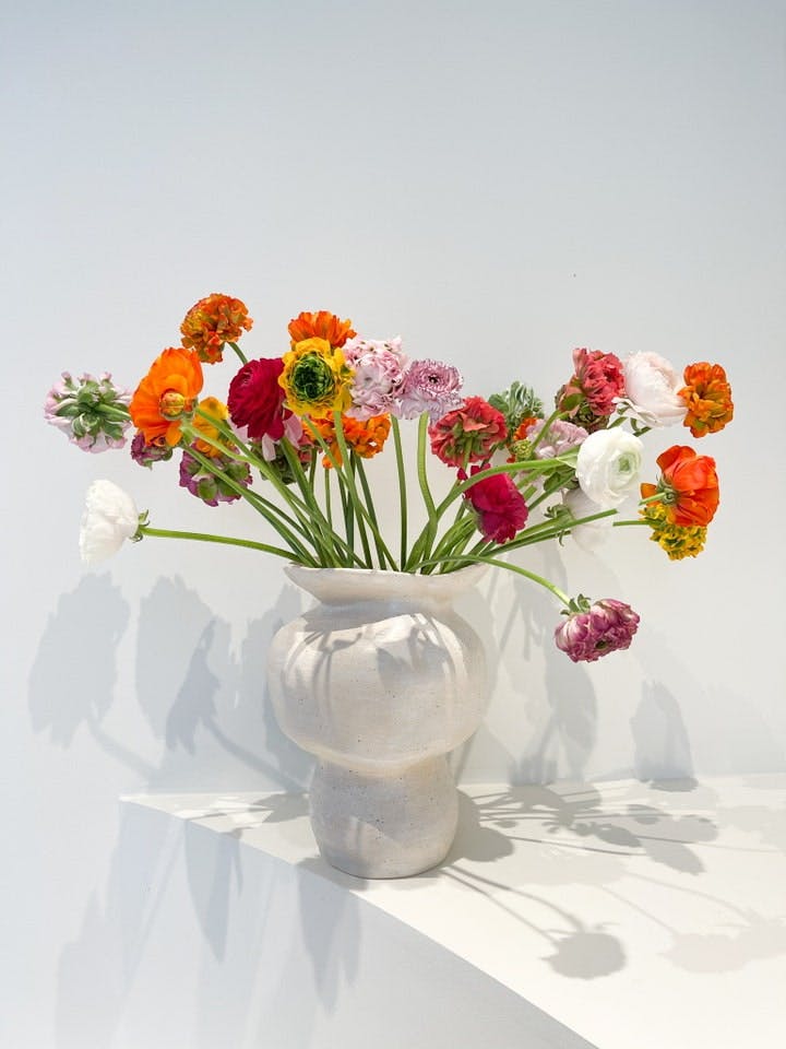 Simon Porte Jacquemus Gets Into The Business Of Flowers Jacquemus Flowershop Paris