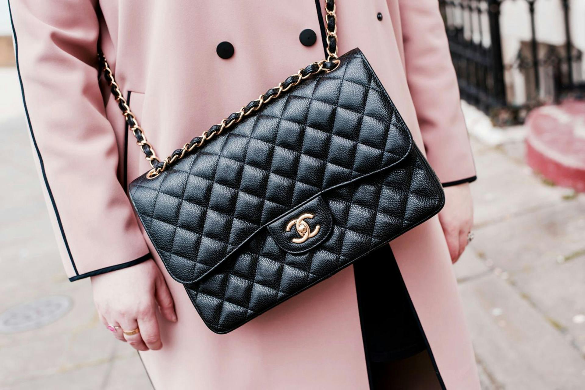 11 Iconic Chanel Pieces in Fashion History - Coco Chanel Bags Jewelry Karl  Lagerfeld