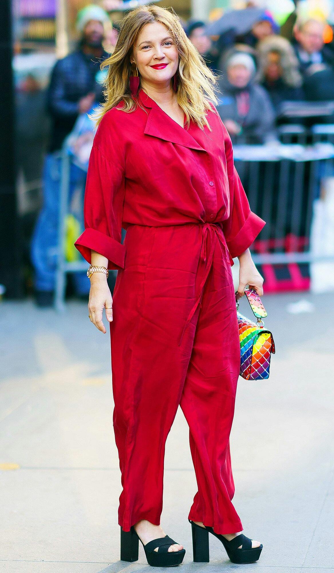 Drew Barrymore S Style Evolution 90s Fashion Kids Husband Spouse