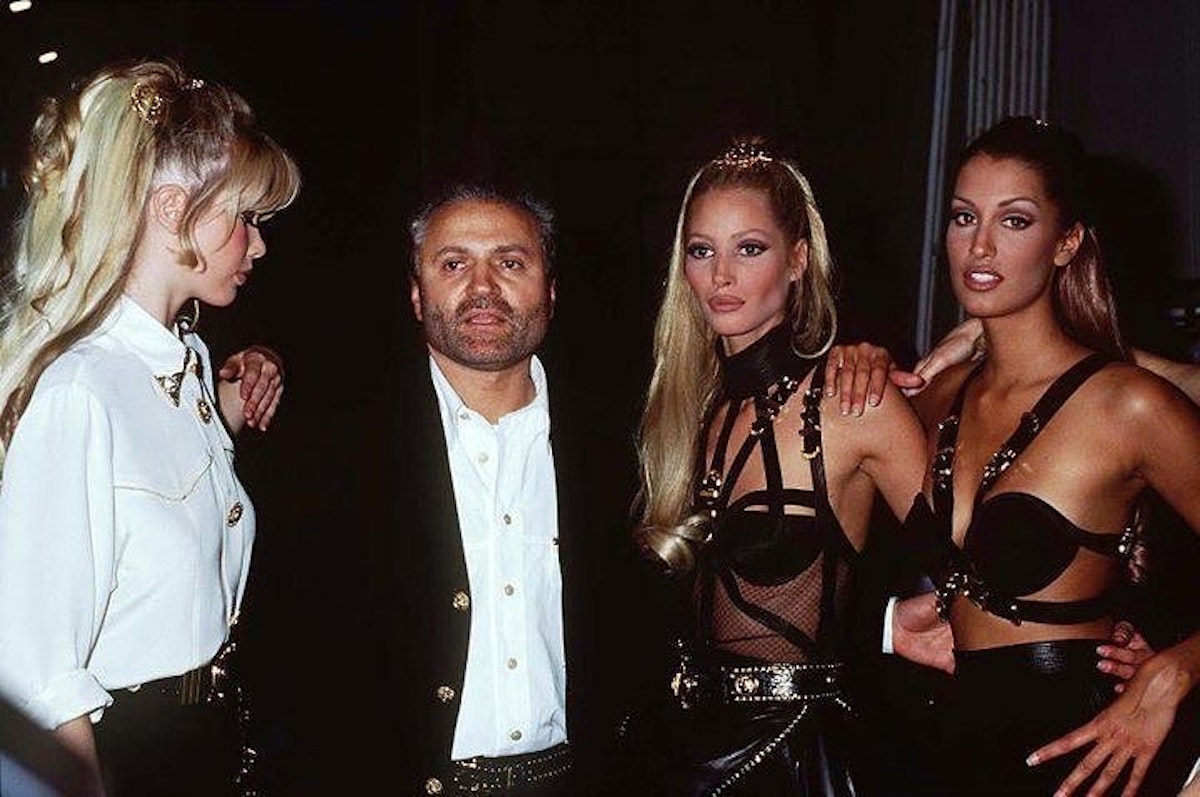 The Meaning Behind Gianni Versace's Fashion Signatures – Designer