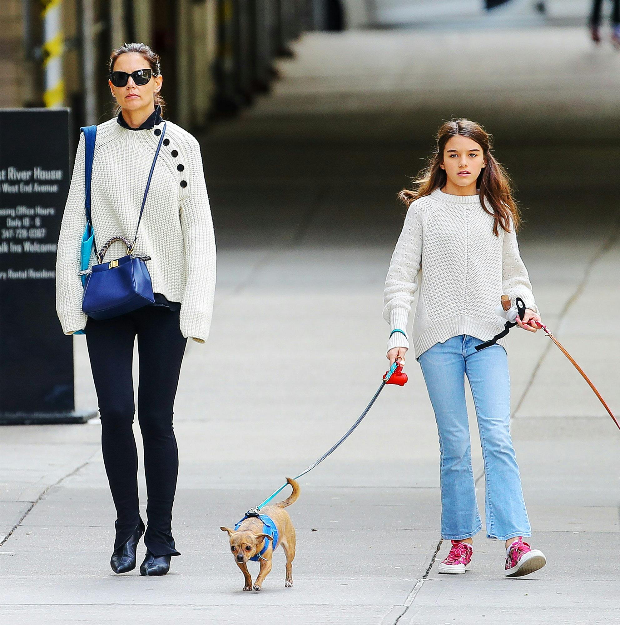 Tom cruise started his movie career at the age of 19, with 'endless love.' Tom Cruise 2020 Age : Katie Holmes And Suri Cruise S Mother Daughter Twinning Moments Katie Holmes Daughter Fa