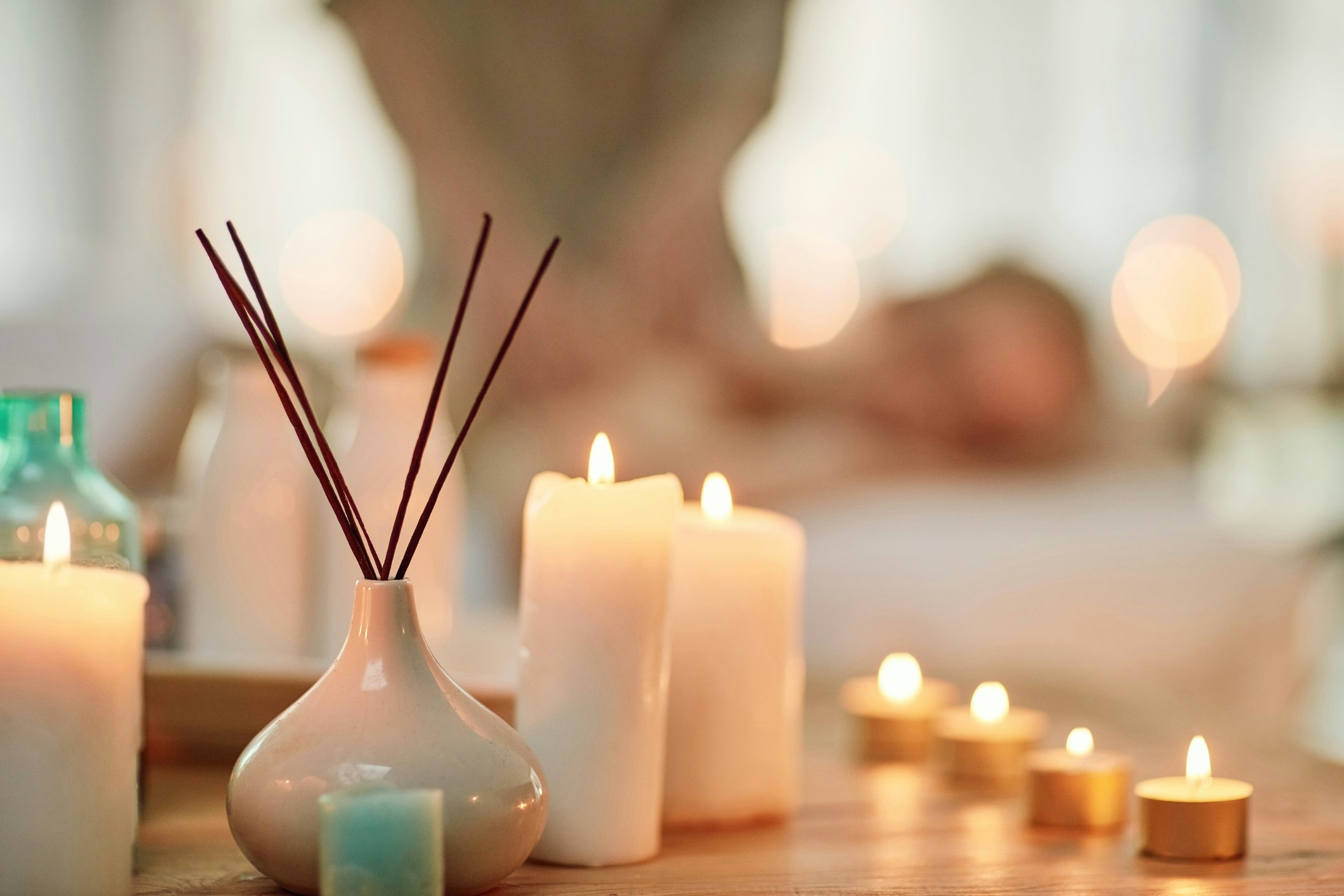 How to Incorporate Candles into Your Home Decor - Candles Aromatherapy Home Living
