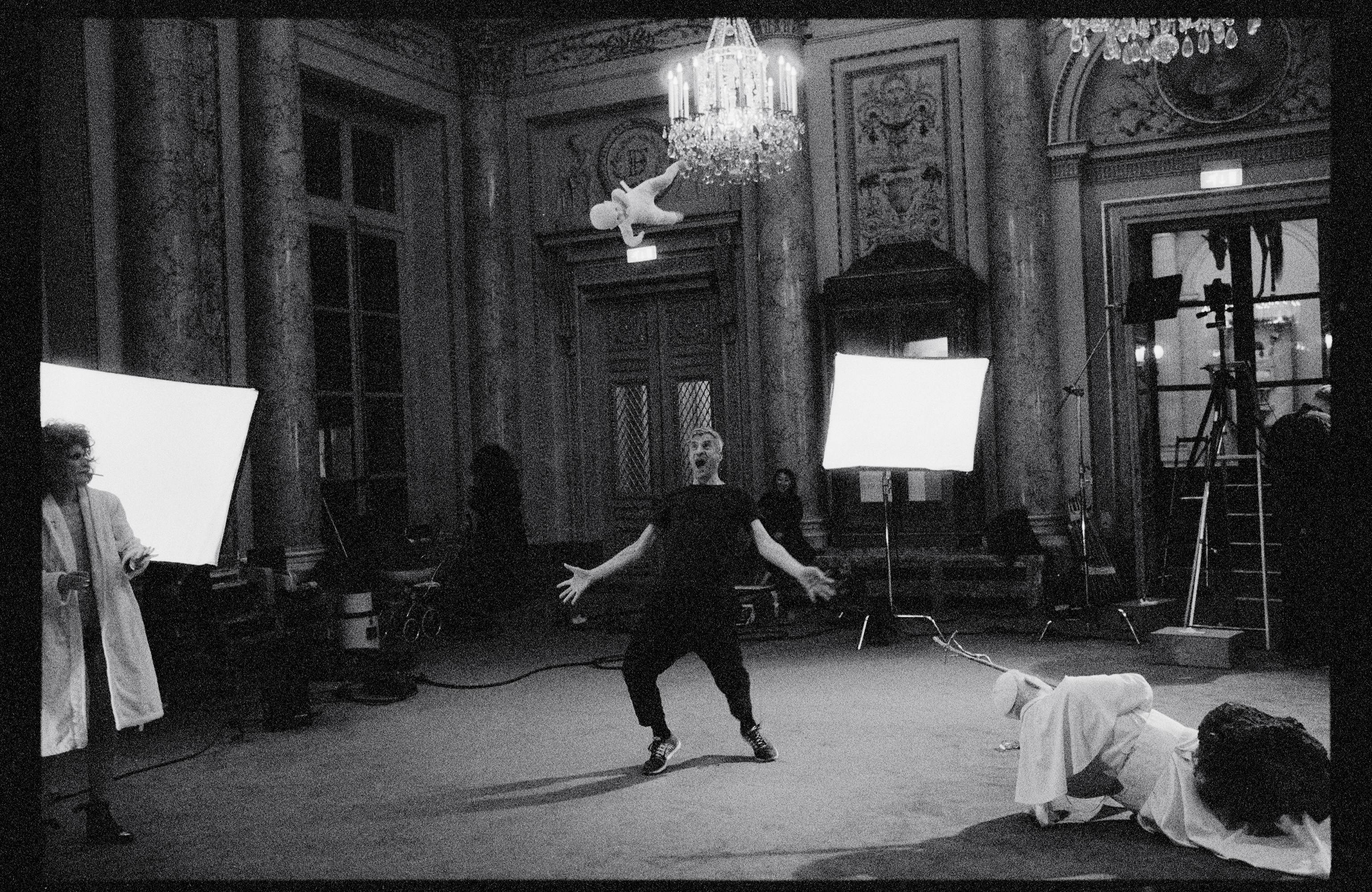 Behind-the-scenes "(after Cattelan)"
