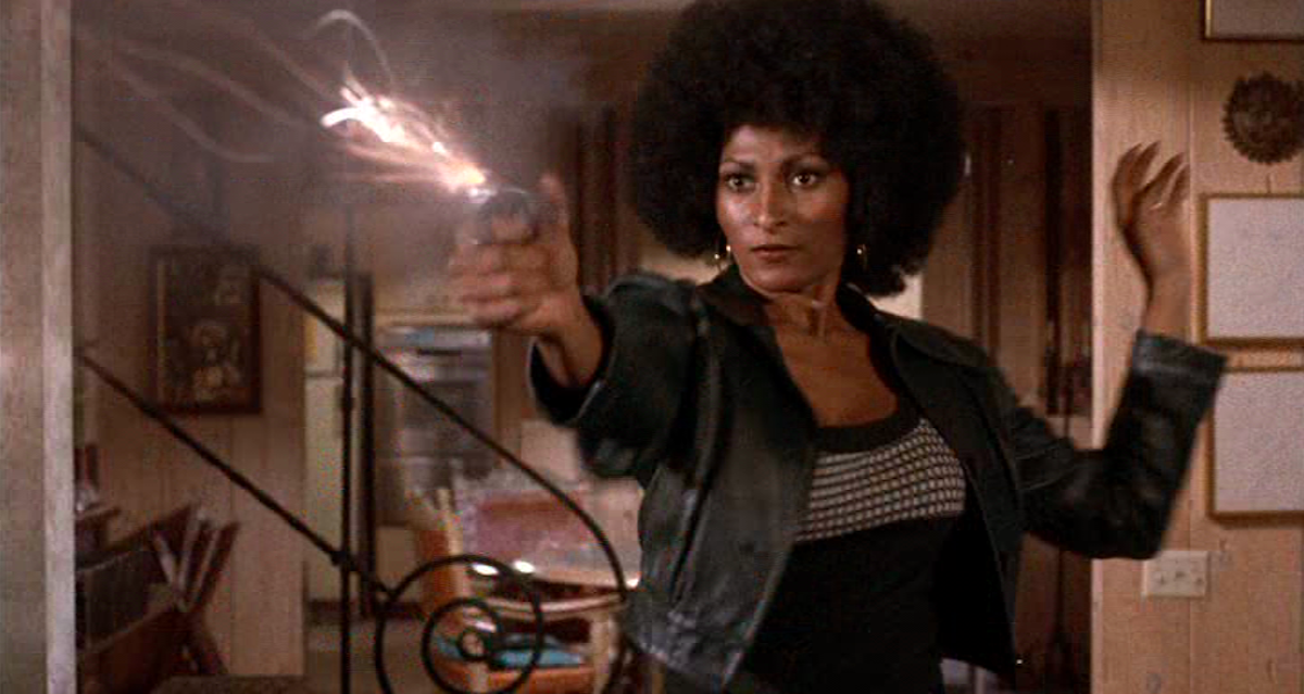 Pam Grier's 8 Most Iconic Movies - Pam Grier Movies '70s Foxy Brown