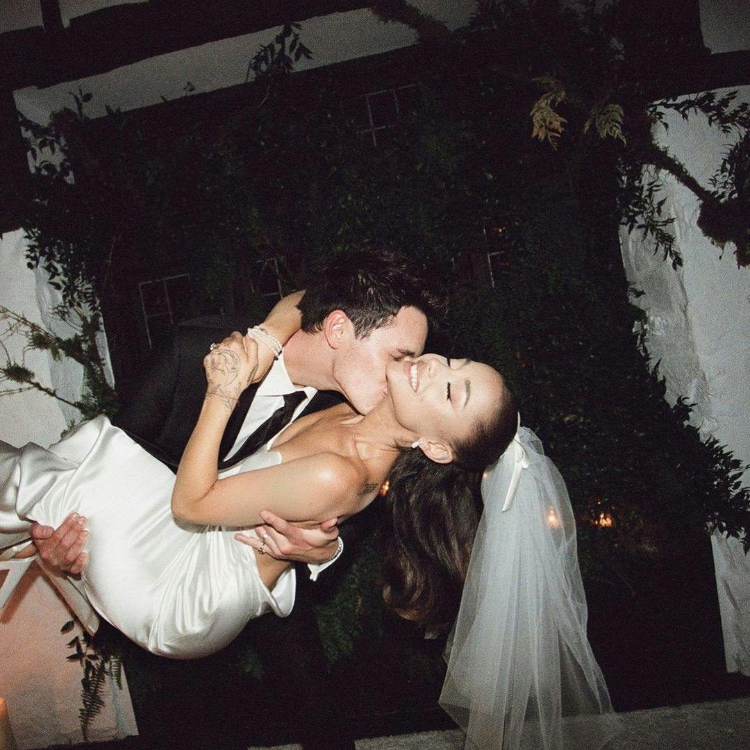 Ariana Grande Shares Photos From Secret Wedding Ariana Grande Dalton Gomez Instagram