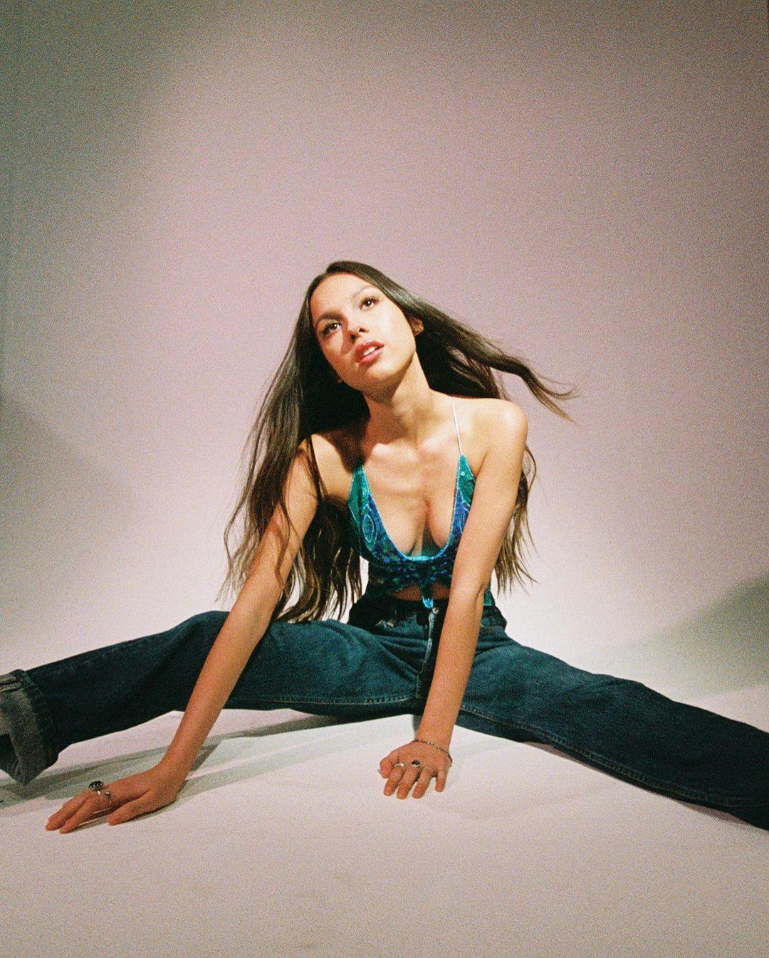 Olivia rodrigo hot pics