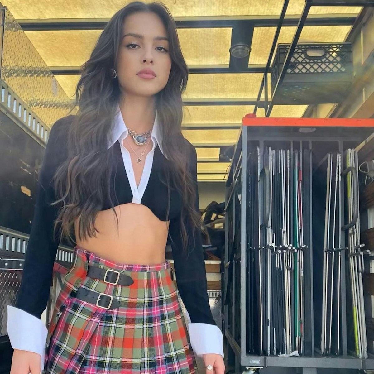 How to Style Pleated Skirts for Fall Olivia Rodrigo Zoë Kravitz