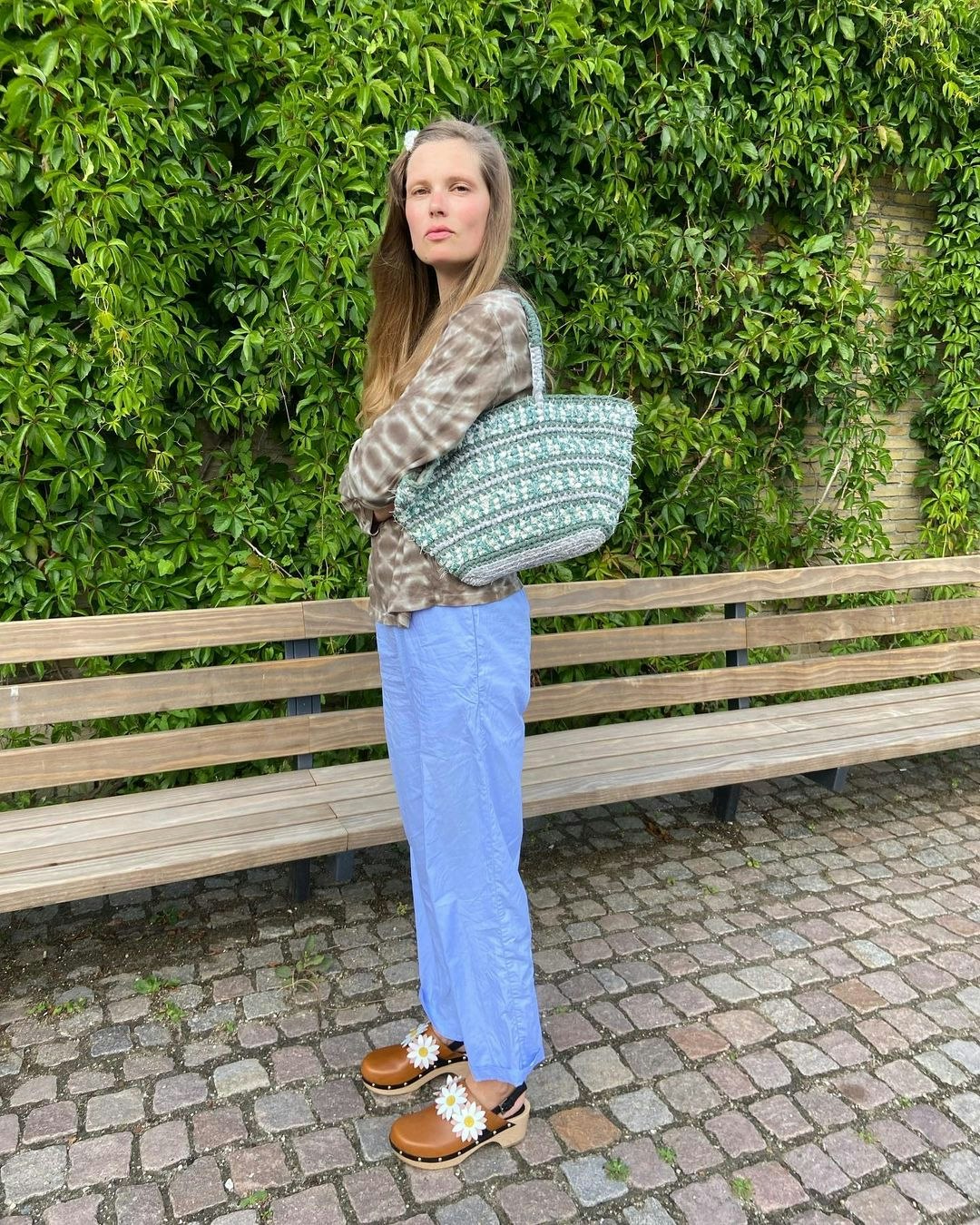 Clogs Styled Fall 12 of the Best Clogs Perfect for Fall — Shoes Trend Designer Style