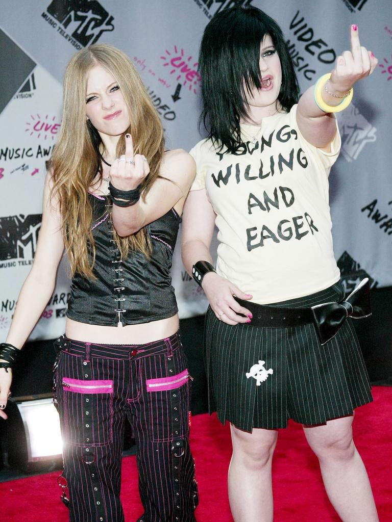 Lavigne's Style Evolution — Avril Lavigne 2000s Punk Fashion Resurgence