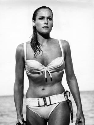 Bikini andrea anders Malika Andrews