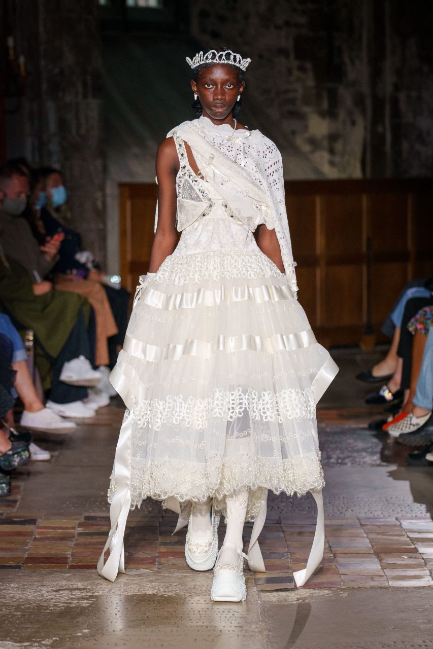 See Every Look from Simone Rocha's Spring/Summer 2022 Collection ...