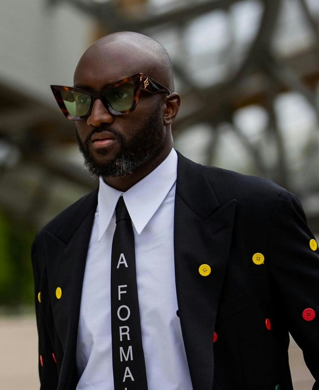 Virgil Abloh's Most Iconic Runway Moments - Off-White Louis Vuitton Men's  Kanye West