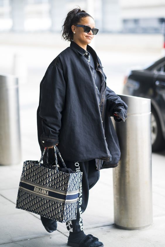 Dior custom name best sale bag