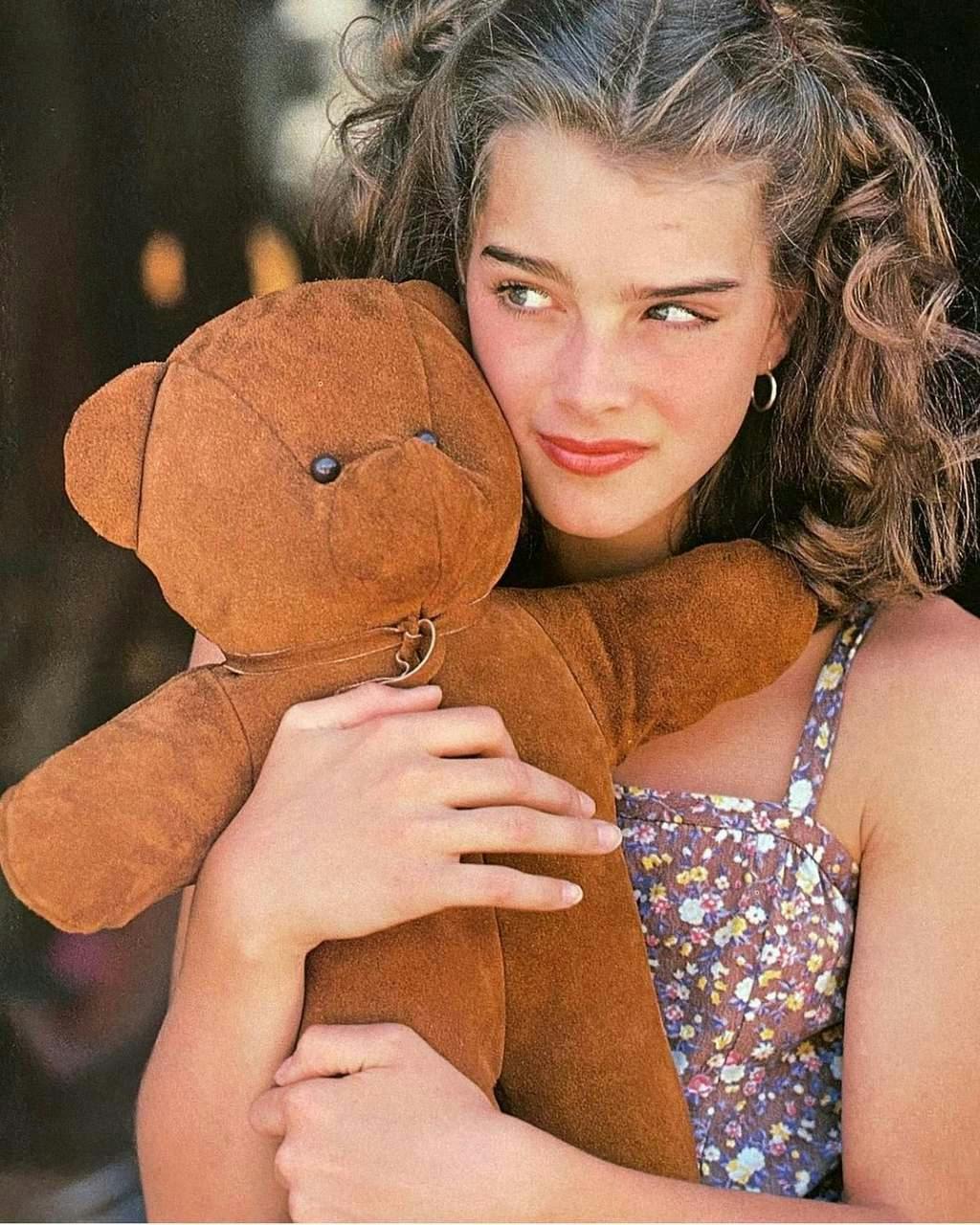 Brooke Shields Recalls 'Criminal' Interview After Controversial Calvin Klein Campaign Brooke Shields Recalls 'Criminal' Interview After Controversial Calvin Klein Campaign