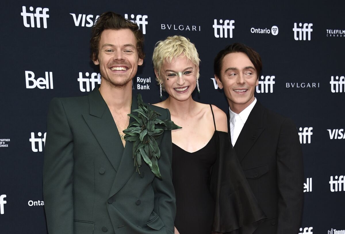 TIFF 2022 Red Carpet Looks  Harry Styles My Policeman Emma Corrin Taylor  Swift Joe Alwyn