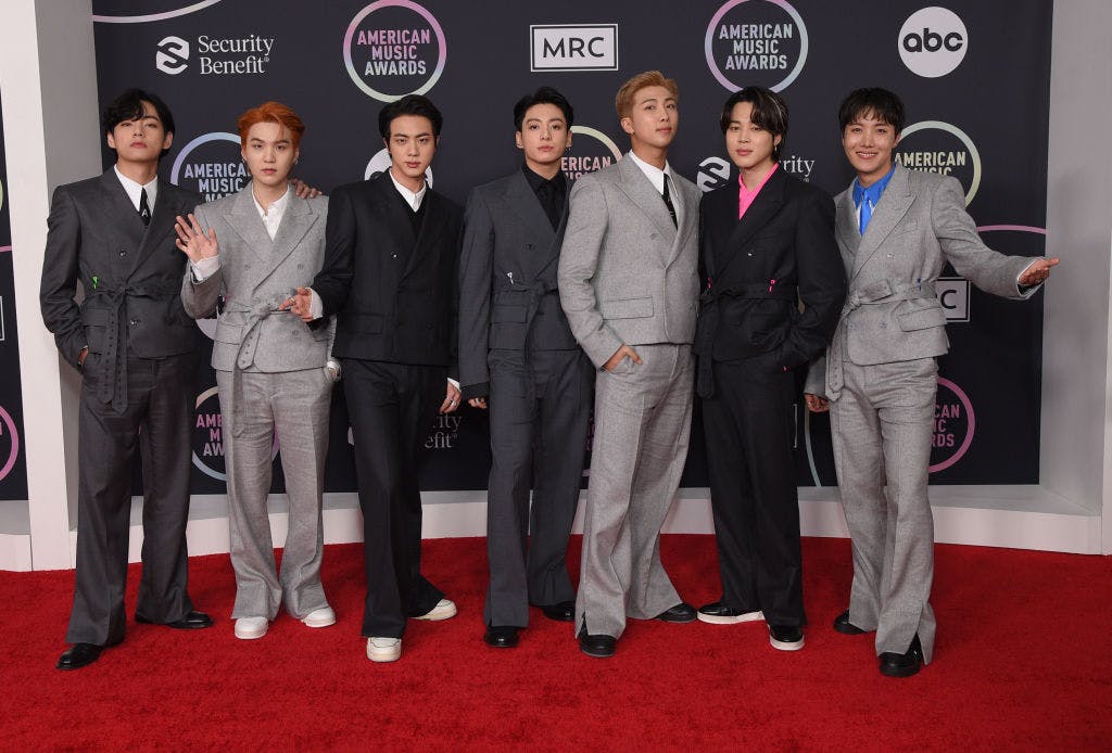 BTS Look Stylish in Matching Black Suits at the 2019 Grammys