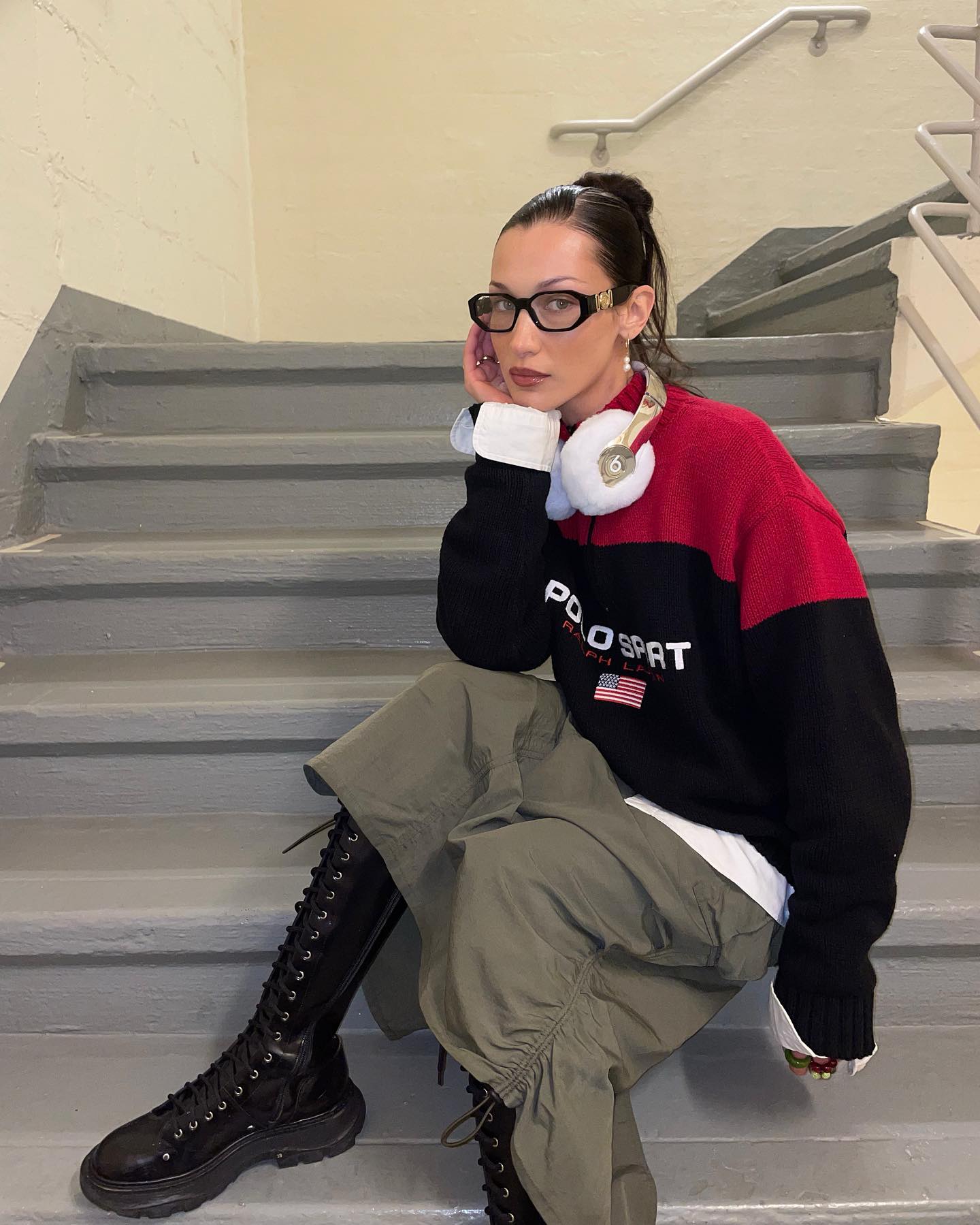 1688998323-bella-hadid-cargo-