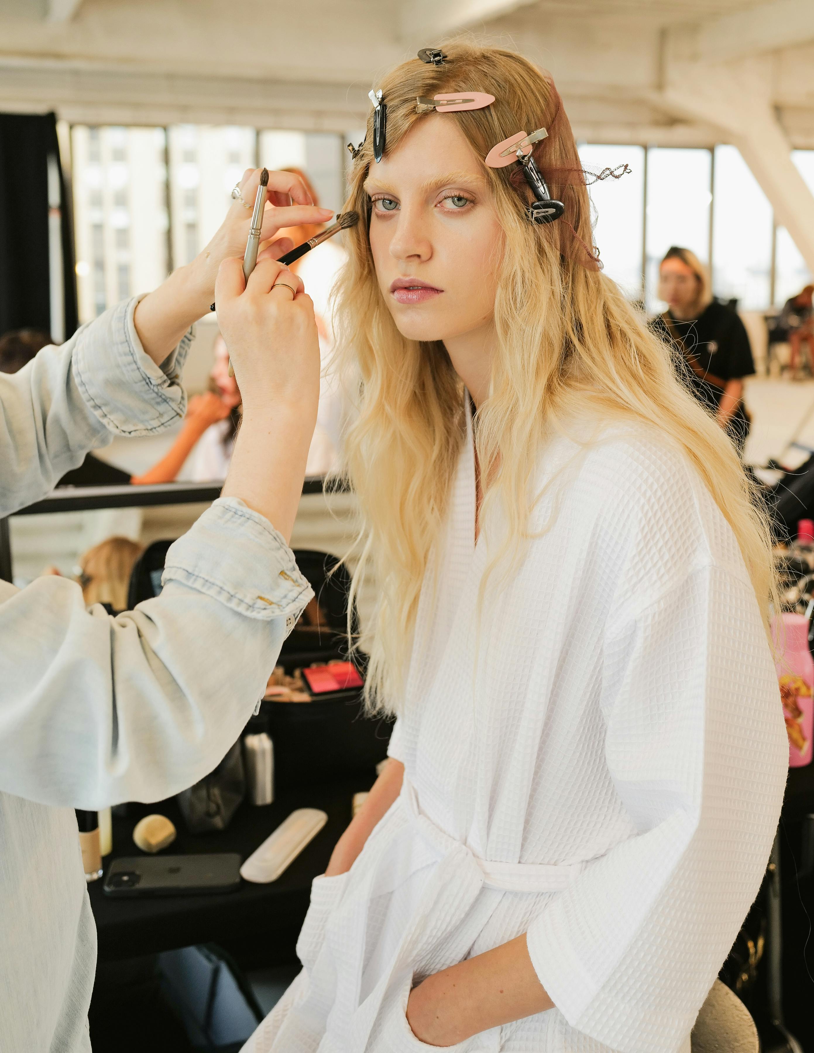 6 Beauty Trends From the Spring/Summer 2024 Runways – Beauty