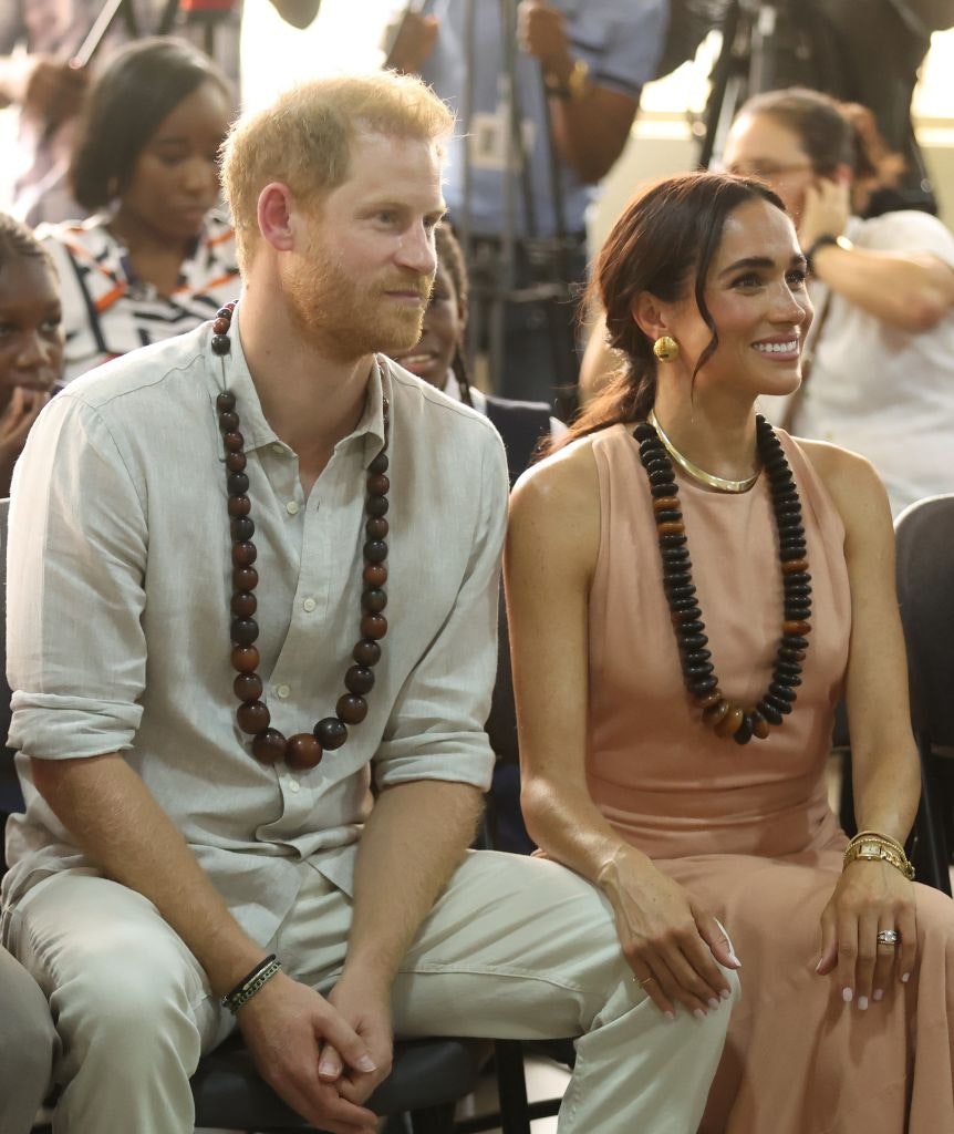 Prince Harry and Meghan Markle Lean Into Boho-Chic Style for First Nigeria Tour Appearance Prince Harry and Meghan Markle Lean Into Boho-Chic Style for First Nigeria Tour Appearance