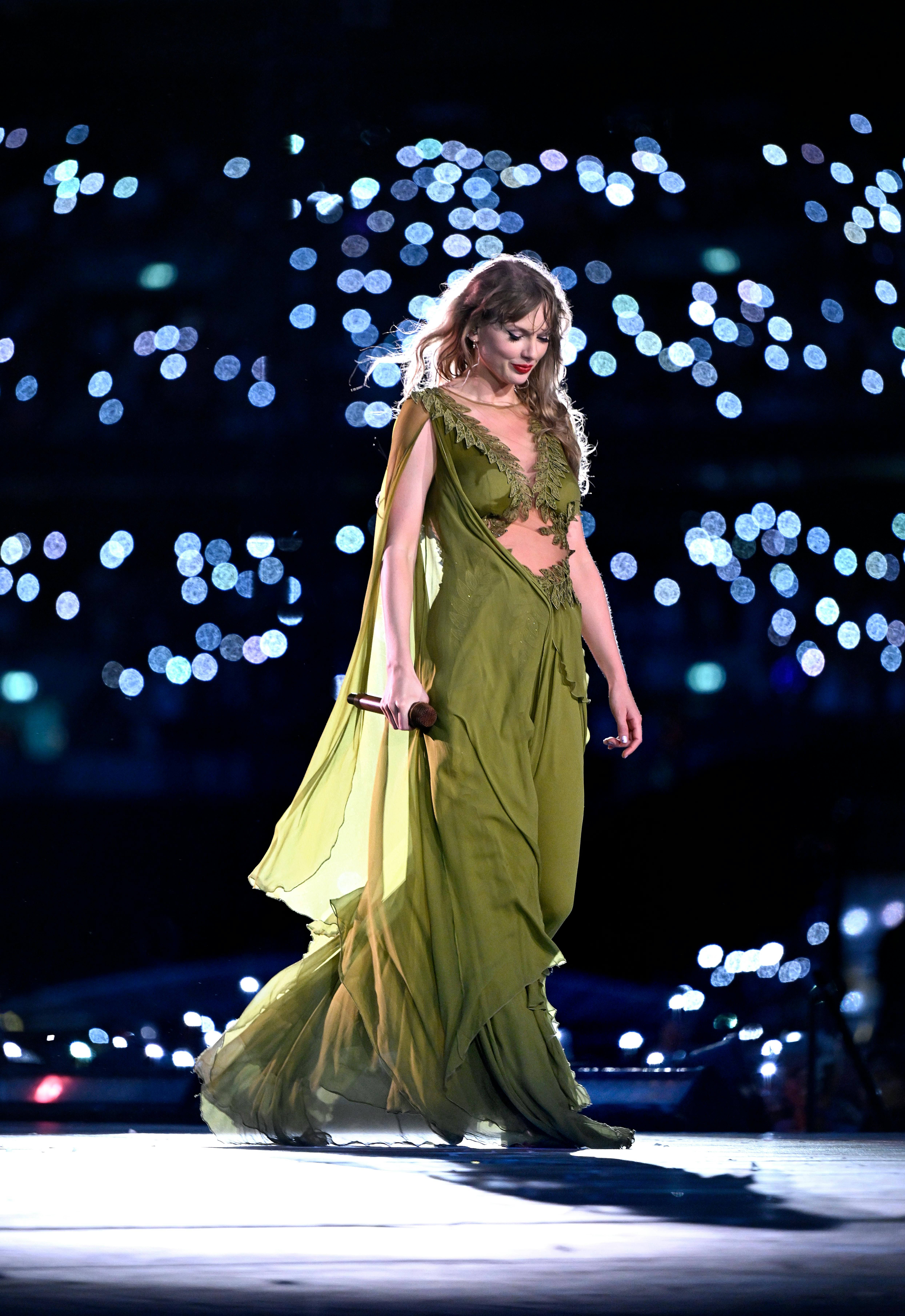 38 Jaw-Dropping Taylor Swift Eras Tour Outfits 2024