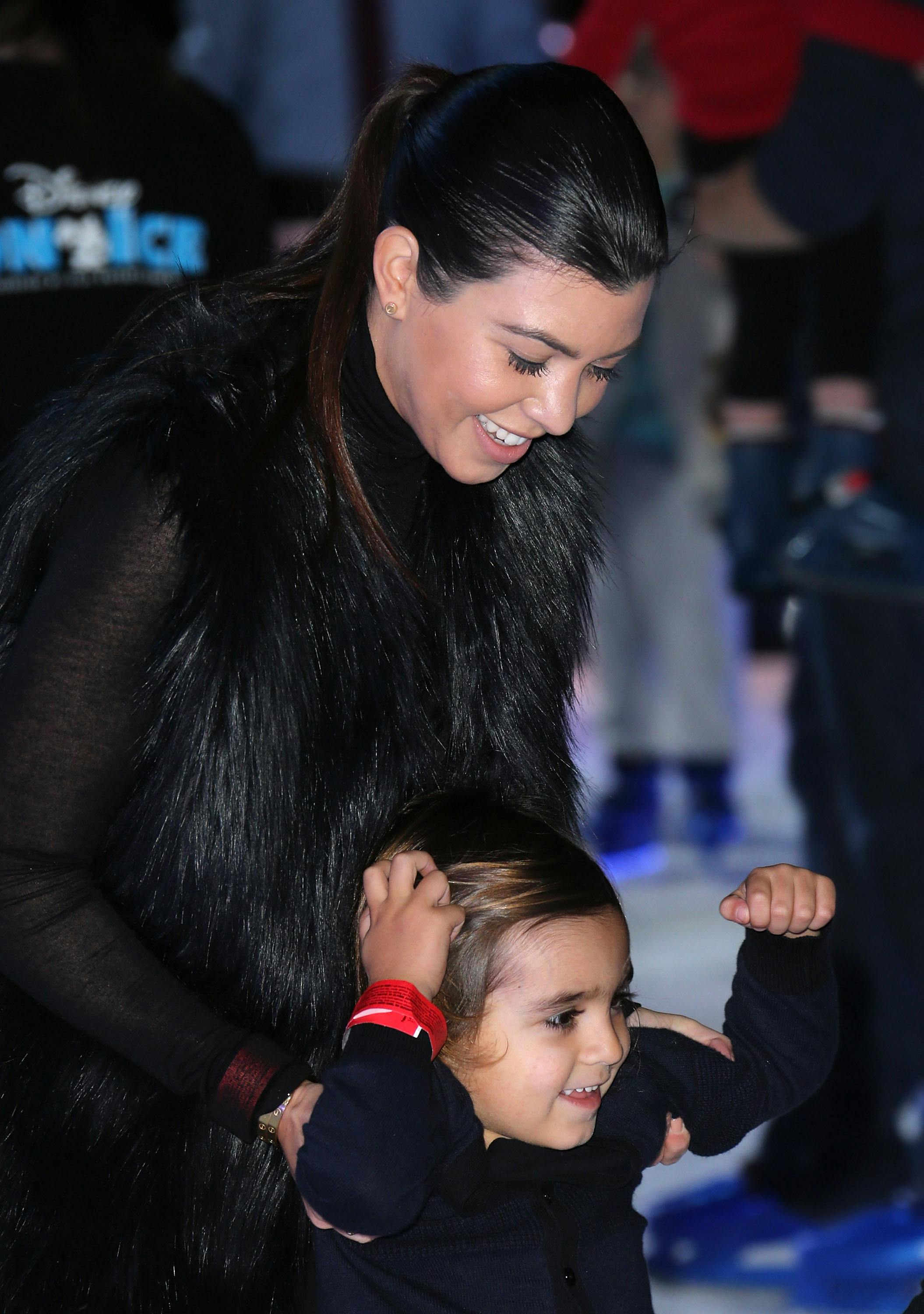 Kourtney Kardashian Barker Addresses Rumors on Mason Disick Having a Child, image size:2110x3000