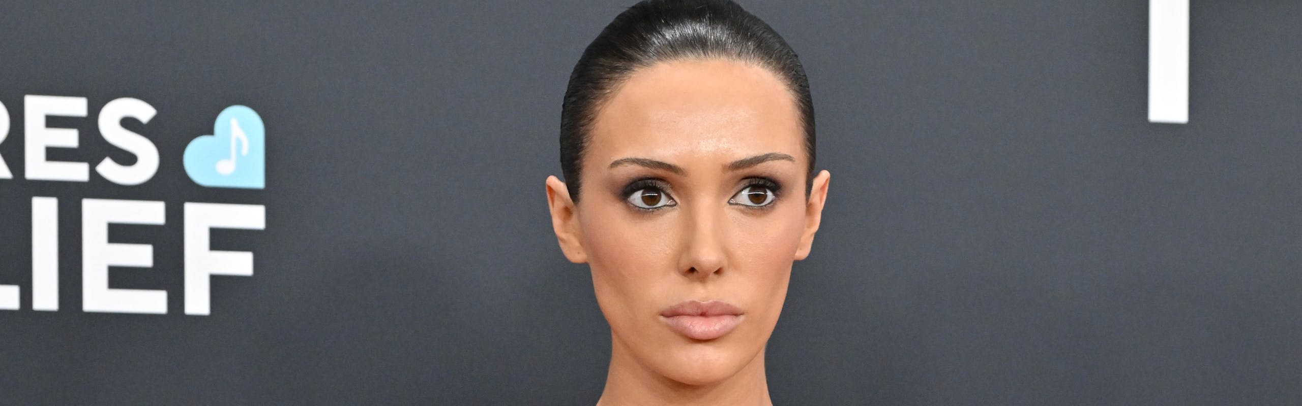 bianca censori naked dress Goes NUDE on GRAMMYs Carpet With Kanye West Bianca Censori: In a world