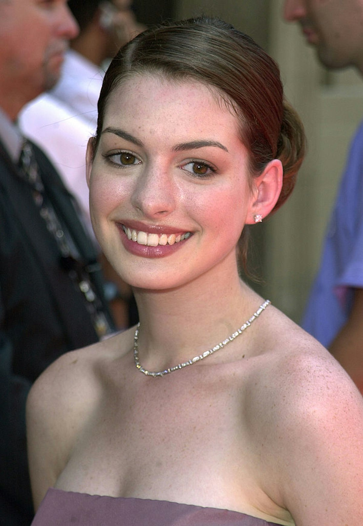 Reporting related to anne hathaway kids