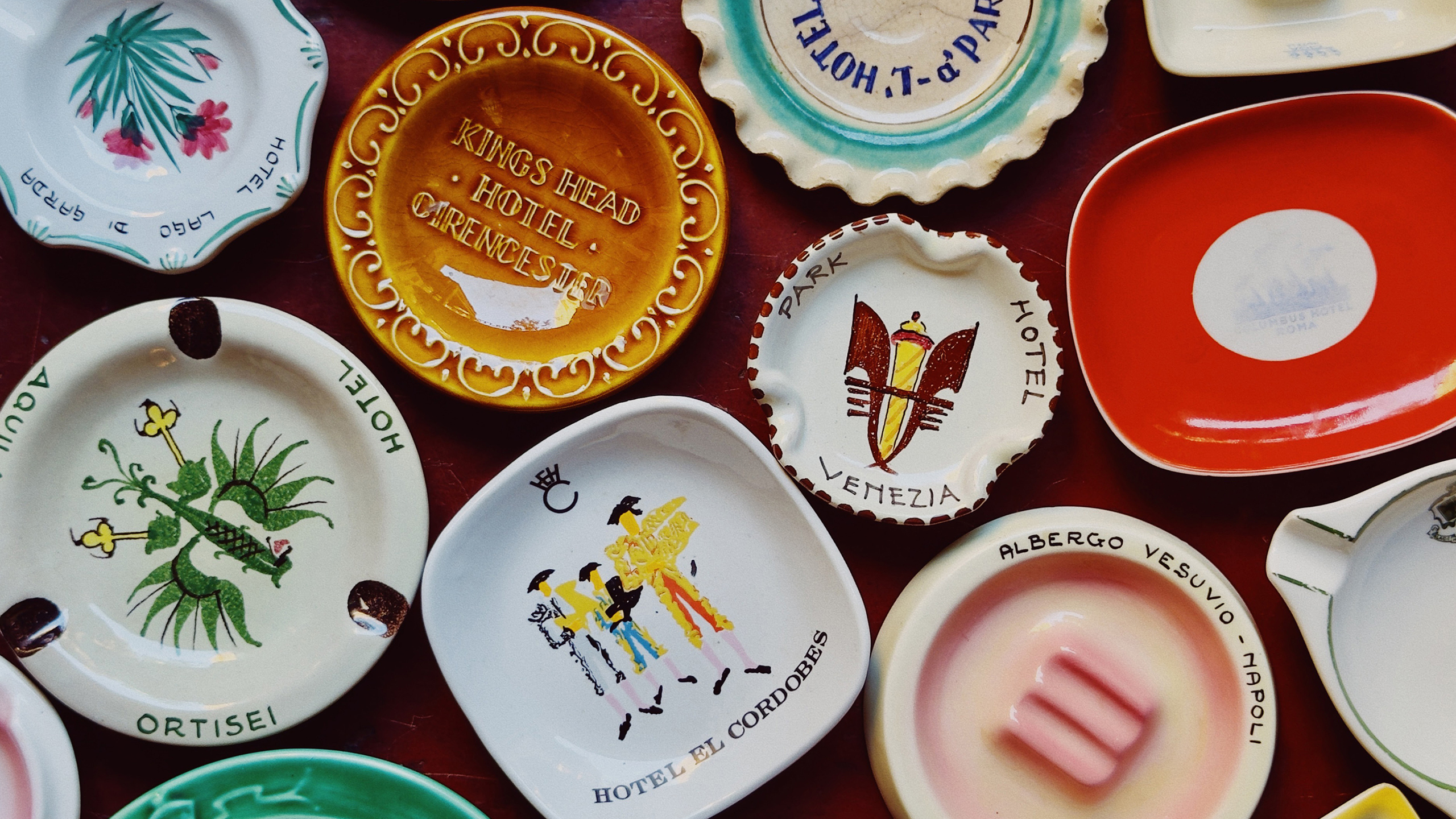 Inside the Revival of the Vintage Ashtray - Cute Vintage Ashtrays